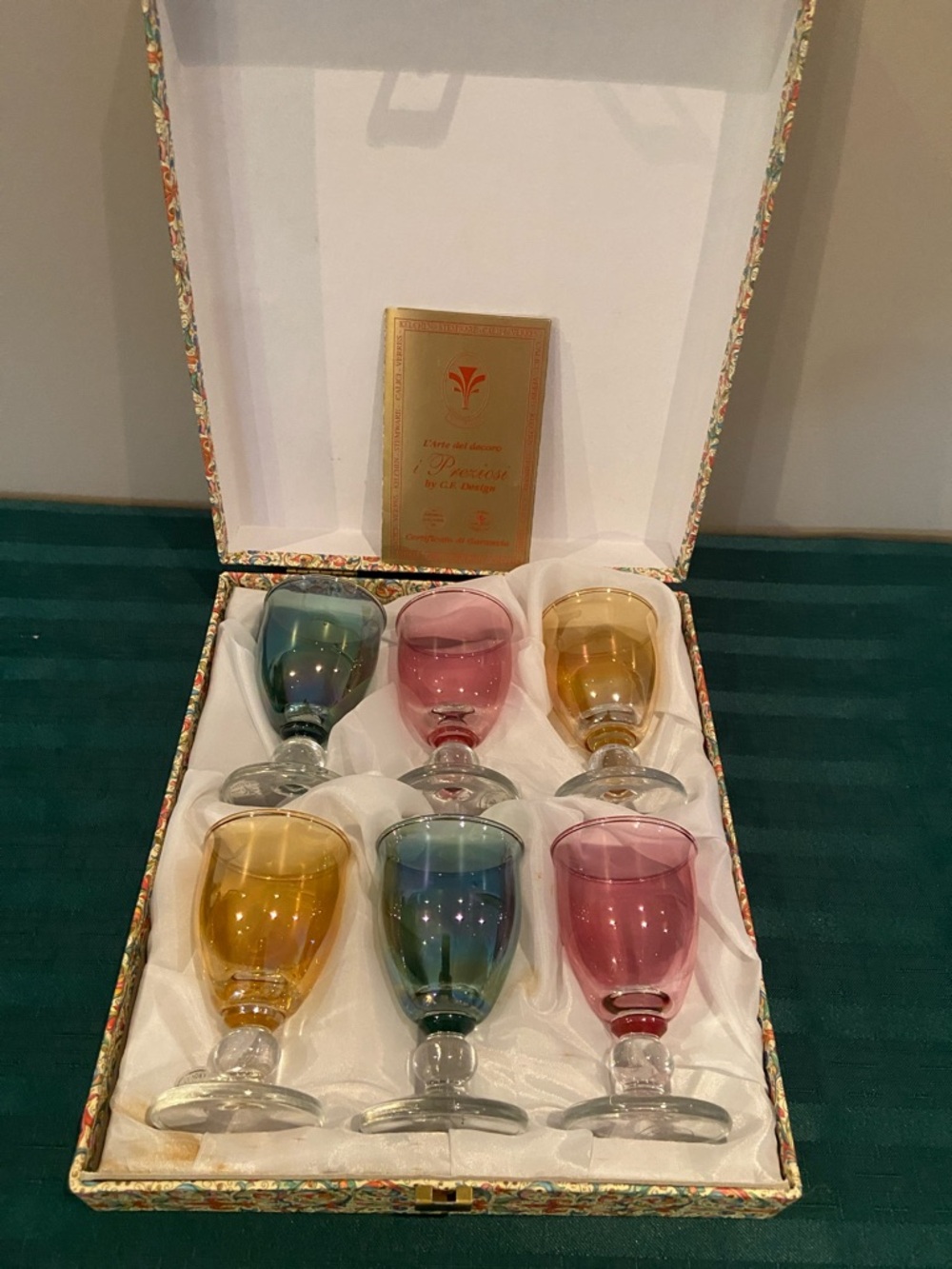Stemmed Cordial Glass with Clear Foot